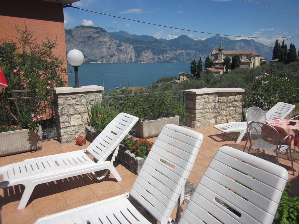 Hotel Pace Brenzone sul Garda Exterior photo